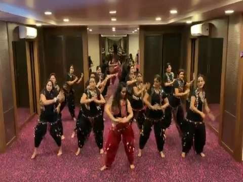 Krishana status beautiful dance | radhe radhe status | gokul ki rada status | I saw your every dance | love you dance status | most favourite krishna status | krishna status video | Janmashtami Status video