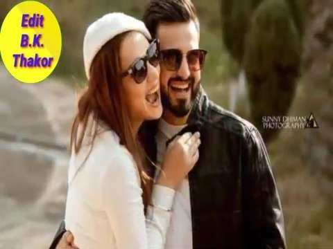 best romance with paper proof in train | love per square feet