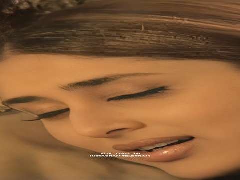 Tere khayalo me khoya rahunga status video for download