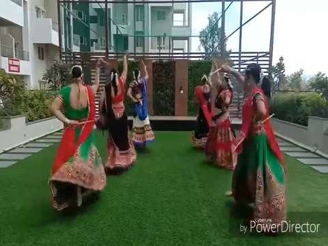garba song dholida dhol re vagad mare hich levi che garba whatsapp status