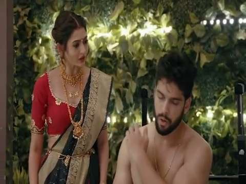 Mehndi Hai Rachne Waali status