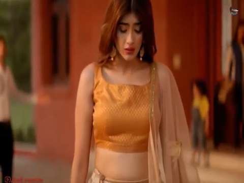 Bewafa nikli hai tu sad new whatsapp status