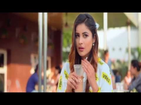 Mehndi pyar wali hathon pe lagao status | love status family status