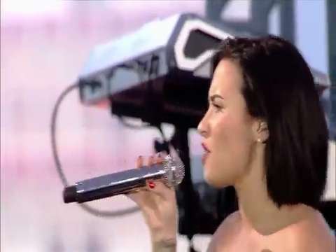 Demi lovato  give your heart a break demi live in brazil