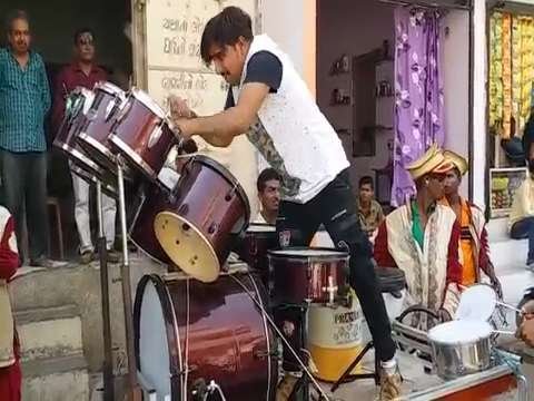 New dhamake dar tital status band status gujarat status