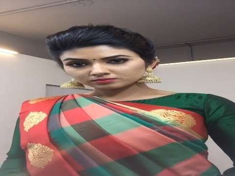 Ful funny comedy starts bv status husband wife love status thumbnail