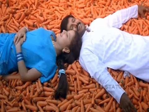 Whatsapp status tamil  Un samayalarayil Love cut song