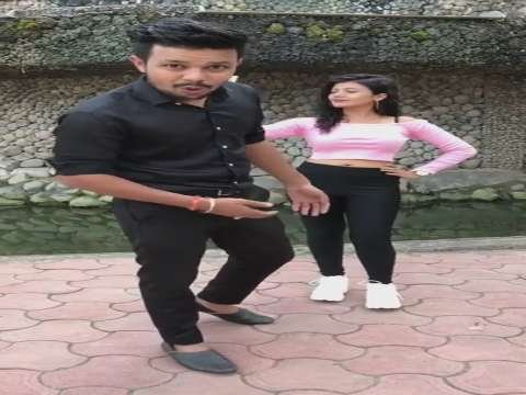 Ladkiyo ko itna bewakoof kisi ne nahi banaya hoga | tik tok video | funny video thumbnail